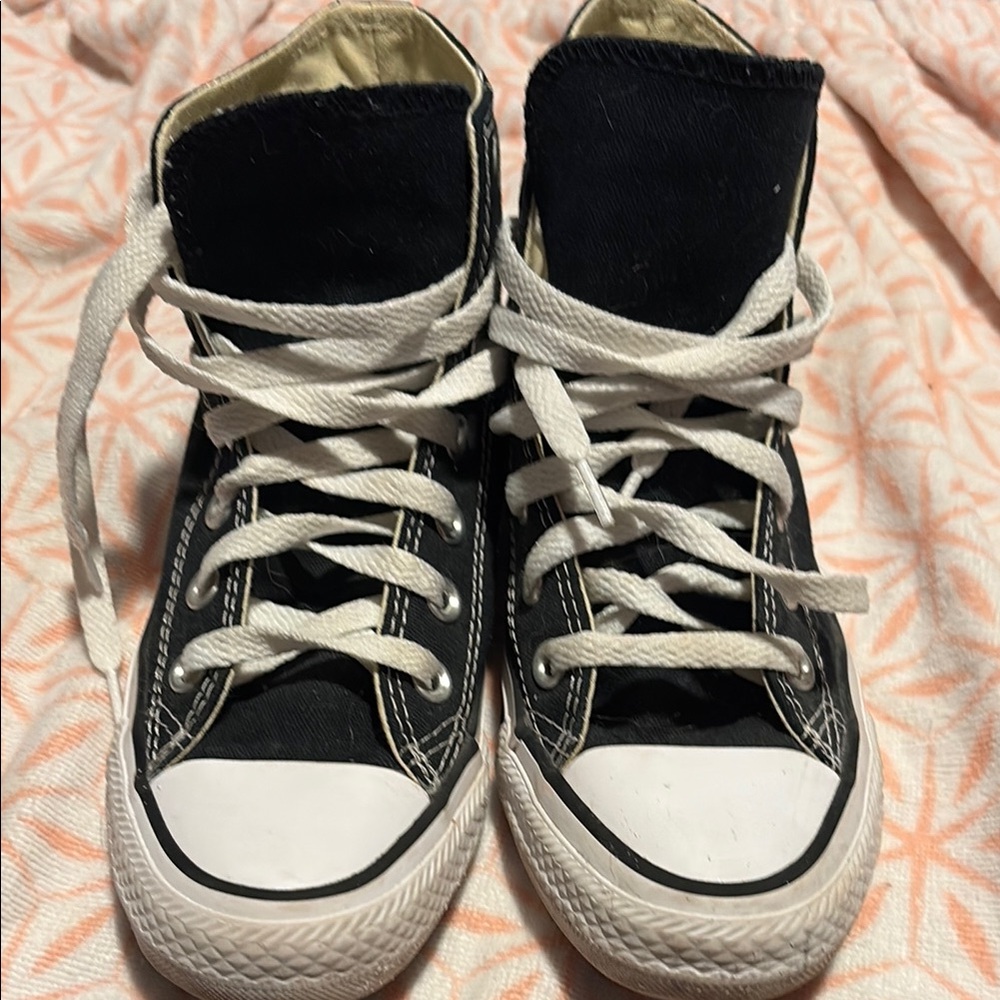 Navy Converse Size 5 Women's